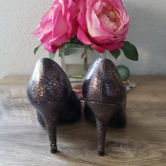 Stuart weitzman poco gunmetal heels - Picture 3 of 6